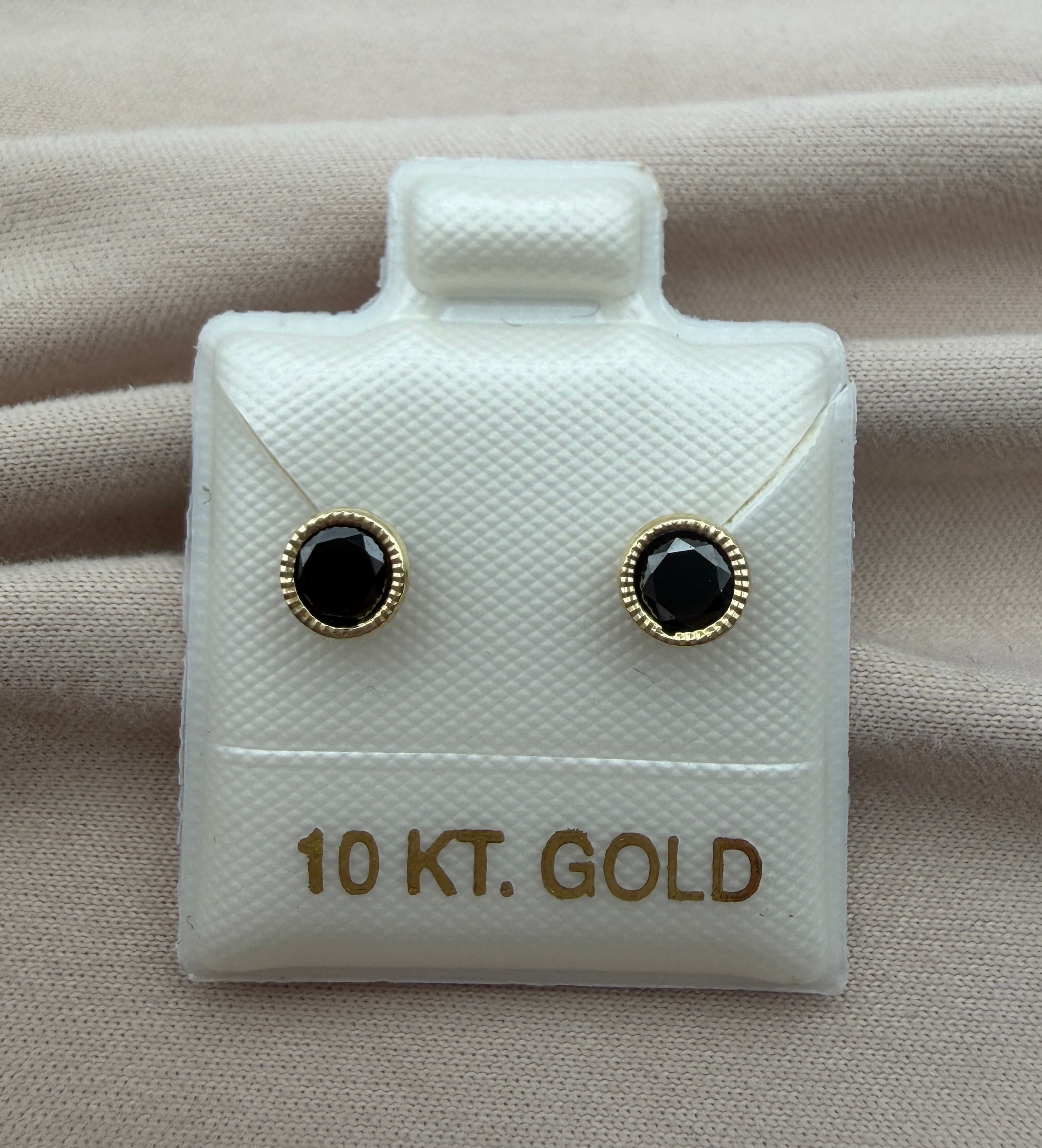 Broqueles Noche Redonda — Oro 10k con Zirconia Negra
